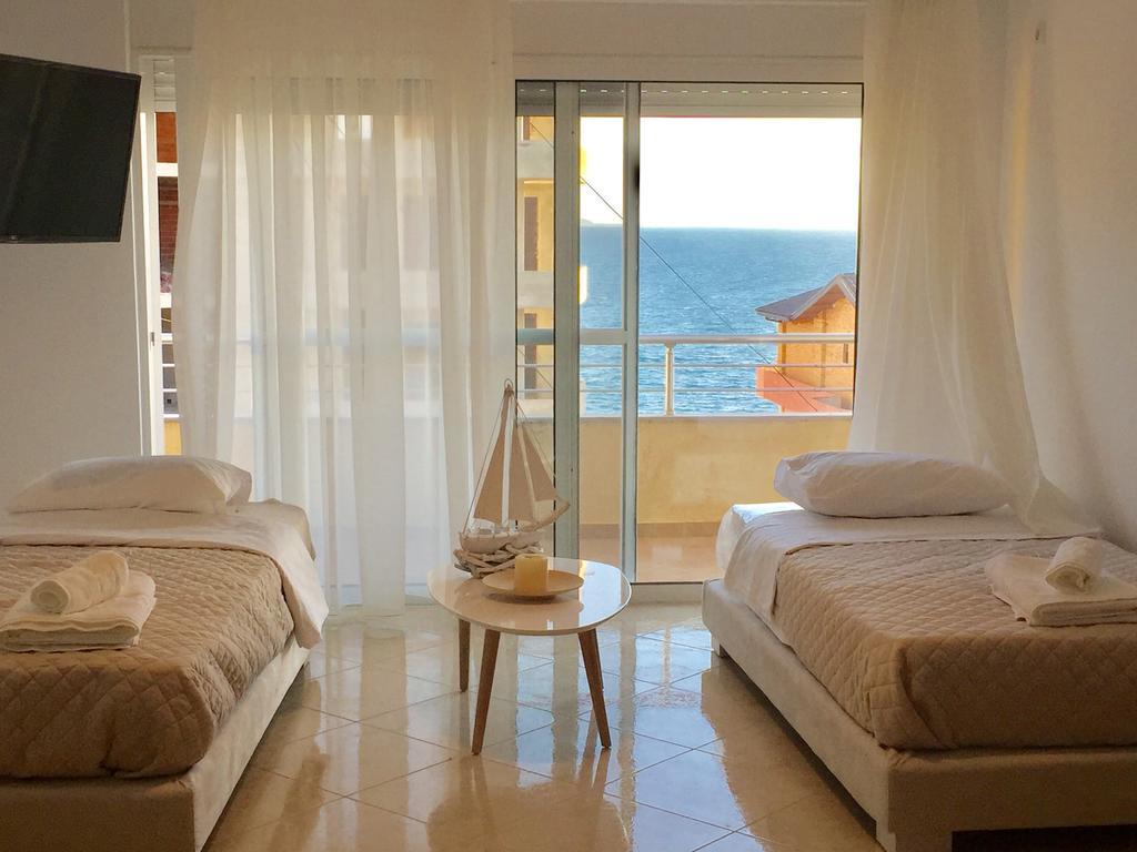 Sea And Sun Apartments Sarandë Rum bild