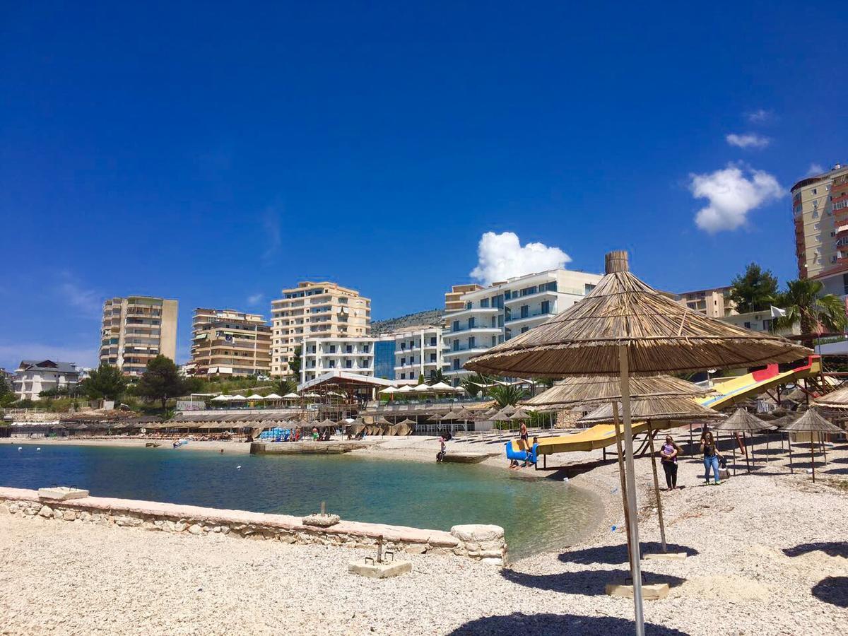 Sea And Sun Apartments Sarandë Exteriör bild